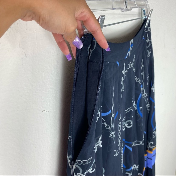 ANN TAYLOR Ribbon Chain Pleated Skirt - Picture 12 of 12